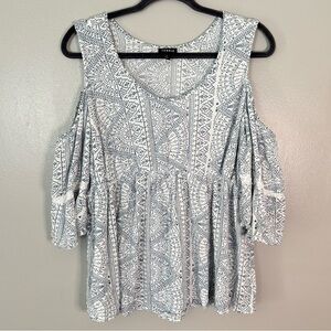 Torrid 2 Cold Shoulder Top